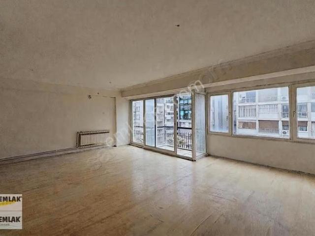 Alsancak Gündoğdu Meydanı Yakını 3+1 6.kat Kiralık İş Yeri