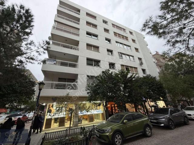 Alsancak Gül Sokakta Tadilatlı 3+2 Kiralik Köşe Daire