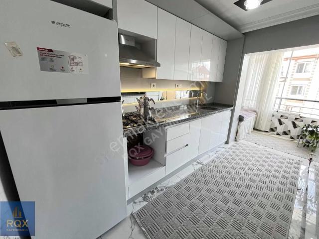 Alsancak Mahallesi Köşe Bina Tüm Cepheleri Açık Full Yapılı 3+1