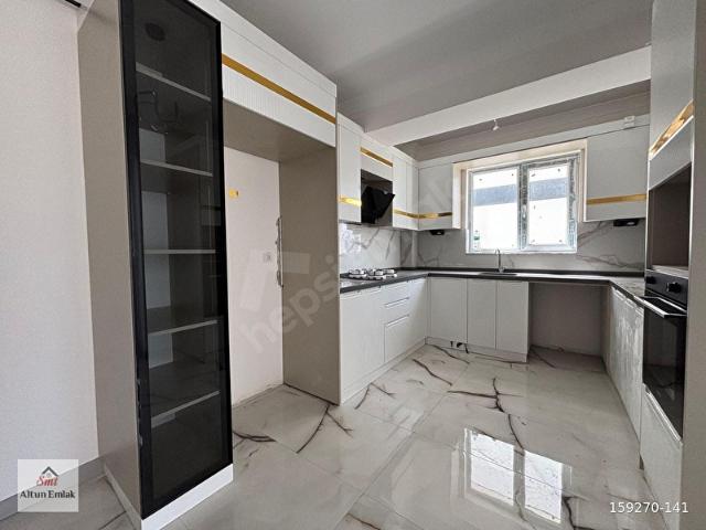 ALTUN EMLAK_ GÜVENCESİYLE_3+1 CADDE ÜZERİ _OKULLAR BÖLGESİNDE