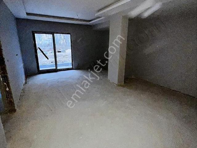 Altıkat Emlaktan Şehir İçşnde 2+1 Daıre