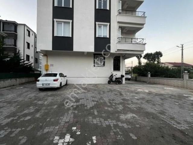 Altıkat Emlaktan Satılık 2+0 Daire