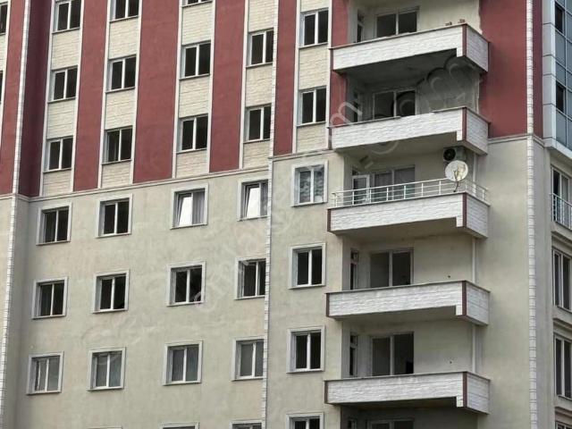 Altıkat Emlaktan Satılık Site İçerisinde 3+1 Masrafsız