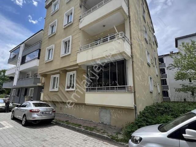 Altıkat Emlaktan 3+1 Masrafsız Daire