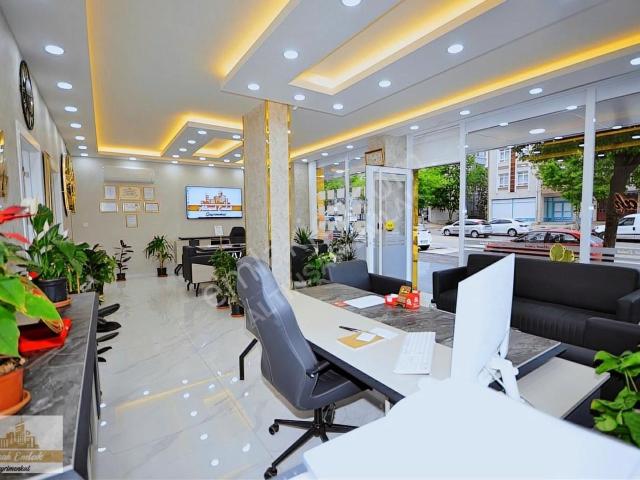 Altınşah Emlak'tan Anahtar Teslim Sıfır Yapı 6+1 Villa