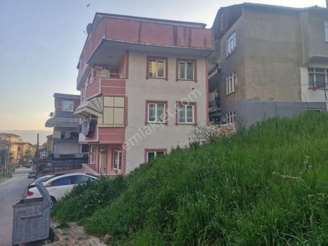 Altın Emlak'dan Derince Çenedağ Çınarlı Mah.kiralık 2+1
