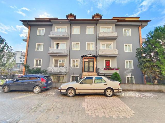 Altın Emlak'tan Yenişehir Tramway Durağına Yakın 1+1 Kiralık