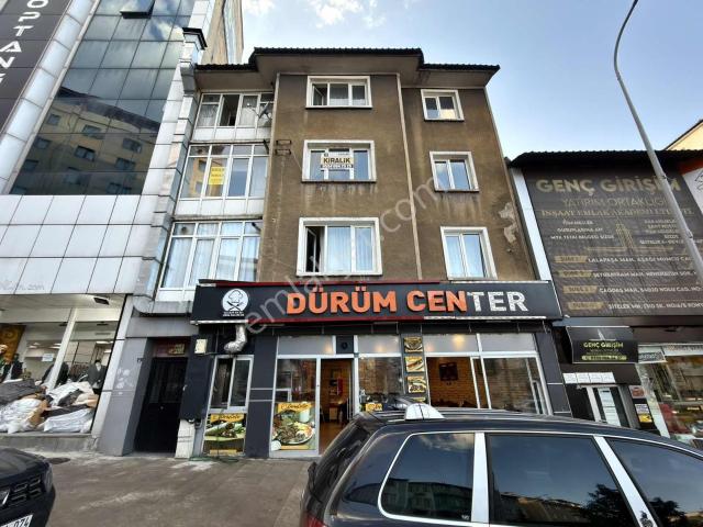 Altın Emlak'tan Şehir Merkezinde 2+1 Kiralık Arakat Daire