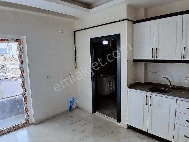 Altın Emlak'tan Merkezi Konumda Kiralık 1+1 Sıfır Daire