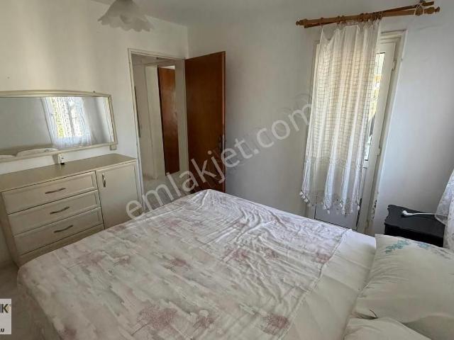 Altın Emlaktan Saros Manzaralı Bosas Sitesinde Satılık Villa