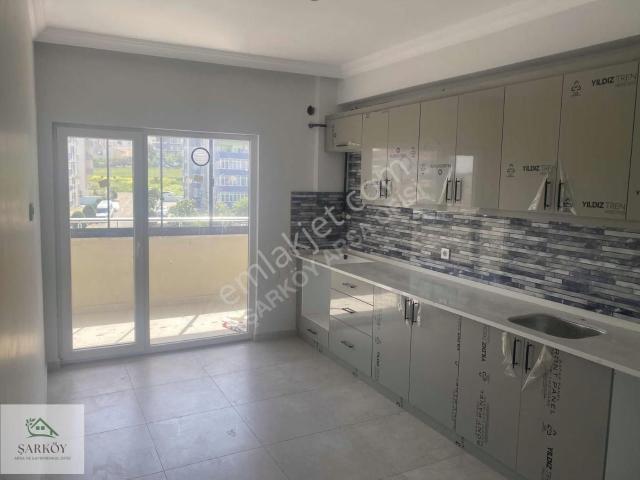 Altınovada Sıfır Kiralık 2+1 Daire