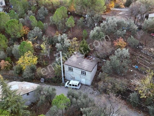 Altınoluk / Doyran’da Satılık Yenilenebilir Komple Bina