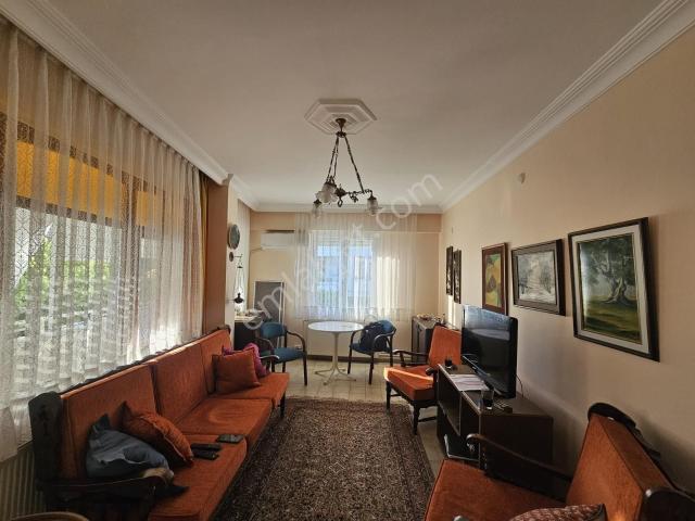 Altınoluk İskele Mahallesinde Kiralık Eşyalı 2+1 Daire