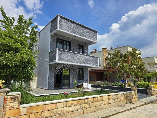 Altınoluk Satılık Villa | Müstakil | Denize 100m | Deniz Manzaralı