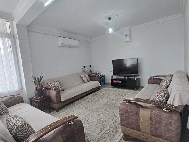 Altındağ Serintepe'de Bakımlı Tadilatlı 2,5+1 Satılık Daire