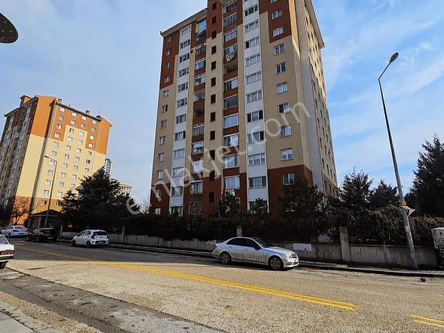 Altınevler Mah 3+1 Kat 2 Batı Cephe Site İçinde