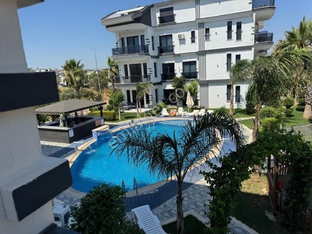 Altınkum'da Deniz Manzaralı, Full Eşyalı 2+1 Lüks Satılık Daire
