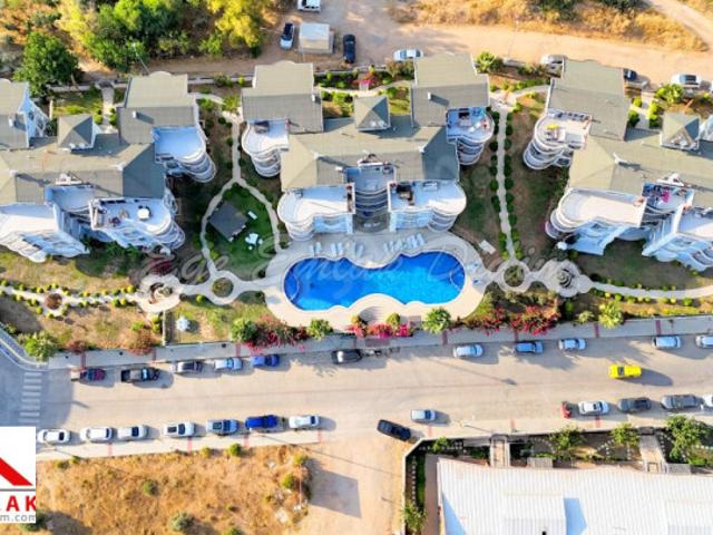 Altınkumda Satılık Daire: Deniz Manzaralı Modern Yaşamın Keyfi