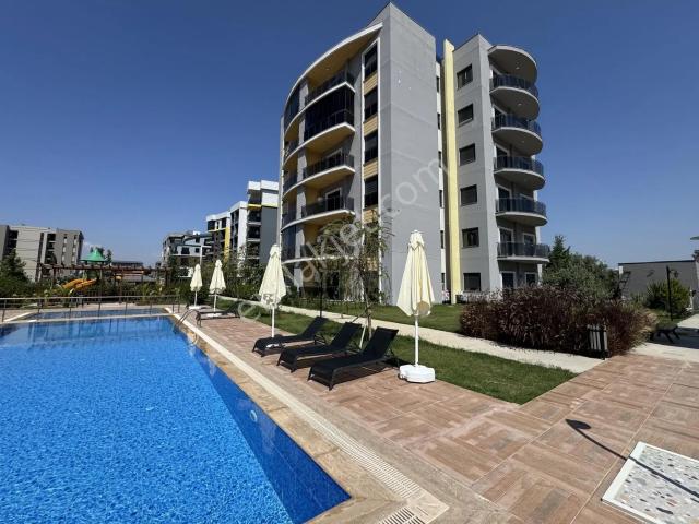 Altıntaş Mahallesi Via Terra Sitesi'nde Geniş 2+1 Kiralık Daire