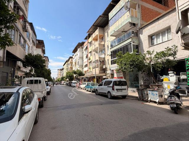 Altıntaş Mahallesi’nde Satılık Komple Bina – Yatırımlık Kaçmaz Fırsat!