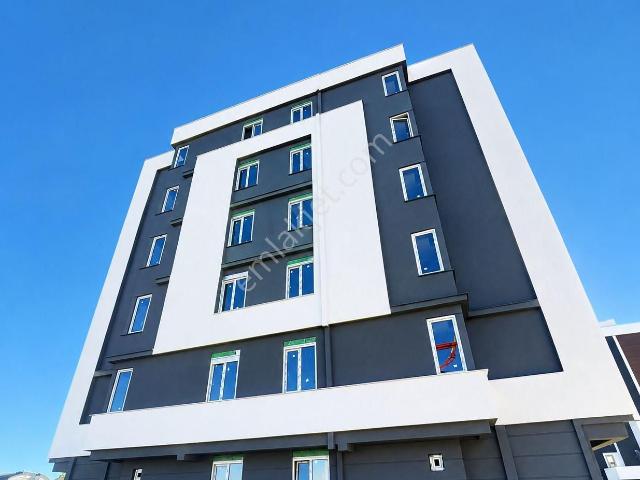 Altıntaşta Eylül Teslim Havuzlu Sitede Satılık 1+1 Lüks Daire