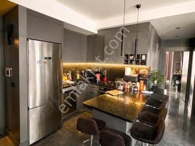 Altıntaş'ta Jakuzili Lüks Eşyalı Site İçi Kiralık 2+1 Daire