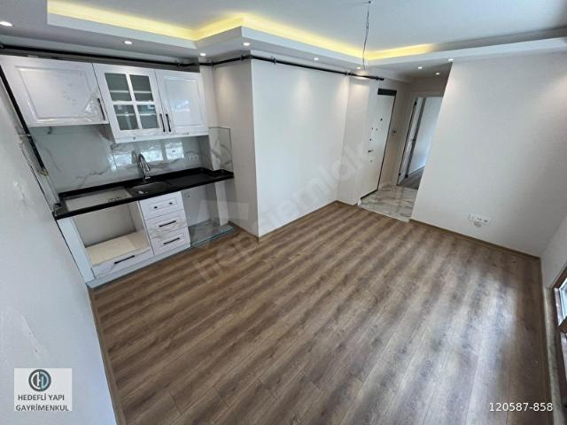Altıntepe'de Sıfır Bahçe Kullanımlı Yerden Isıtmalı Ön Cephe 1+1
