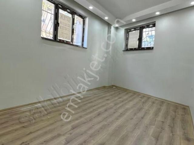 Altıntepsi Mah. Satılık 2 + 1 Yerden Isıtmalı Bahçe Kat Daire