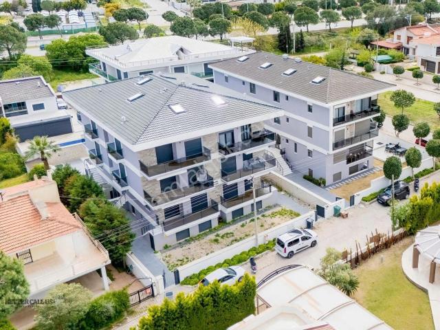 Altınyunus Ömür Suıtes'te Yıllık Kiralık Çatı Dubleks 3+1