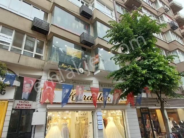 Altıparmak Cadde Üstü Satılık İş Yeri