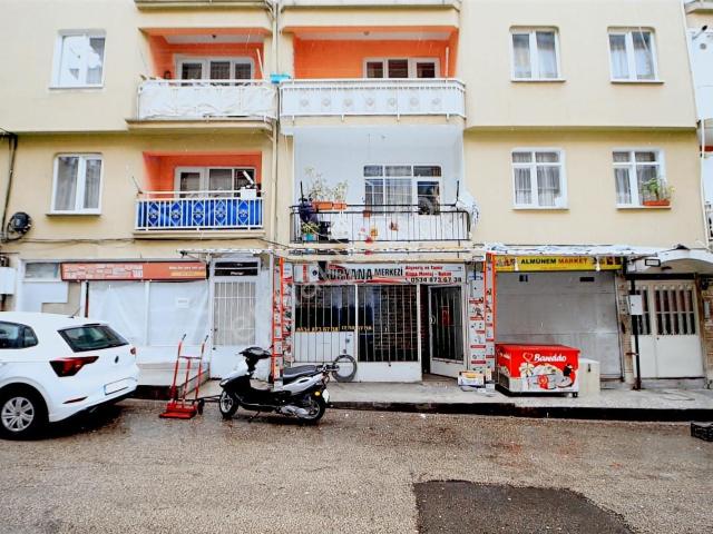 Altıparmakta Cadde Üstü Kiralık Dükkan