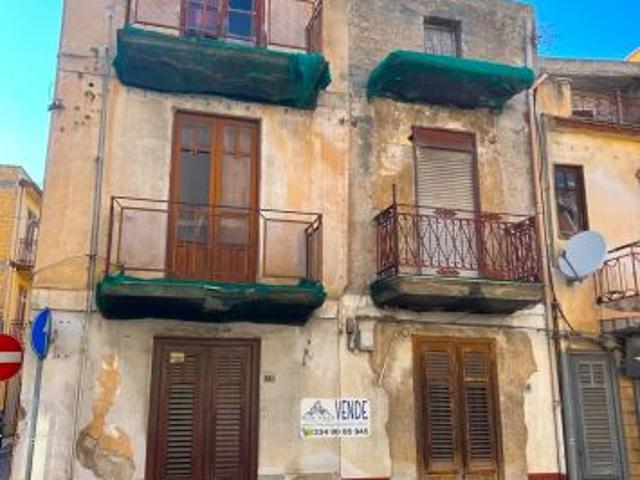 ALTAVILLA MILICIA AM206 Palazzine da Ristrutturare