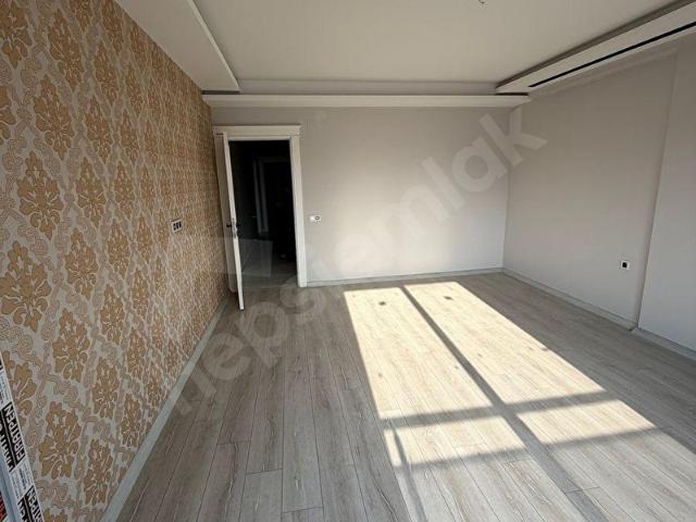 ALTAYLILAR MAHALLESİNDE 3+1 SATILIK SIFIR DAİRE