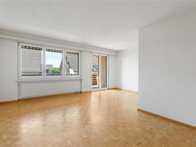 Altbauwohnung mit sonniger Ausrichtung an begehrter Lage
