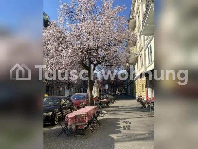 ALTBAUWOHNUNG AM IDAPLATZ