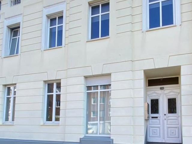 Altbau.Bestlage. Statement