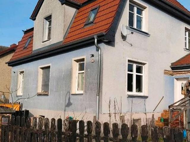 Altbau Haus hohen Decken Garten Landhaus provisionsfrei