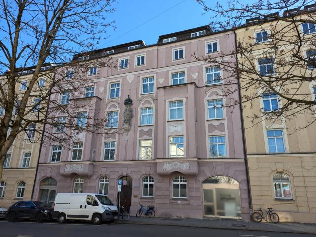 ALTBAU IN TOLLER LAGE EIN TRAUM