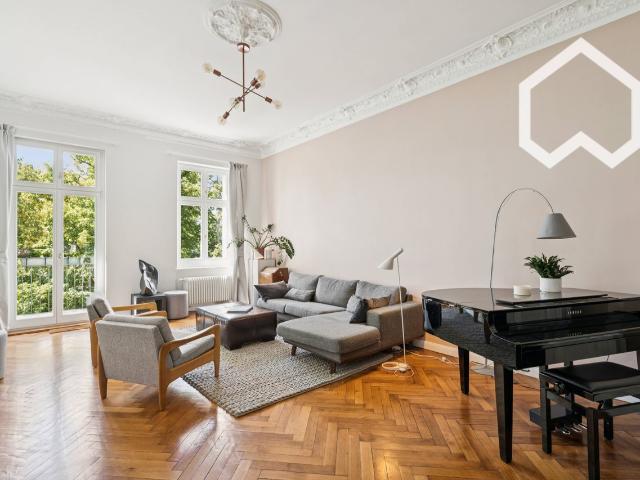 Altbau Residence Charlottenburg ideal for a family, Berlin Amsterdam Apartments for Rent