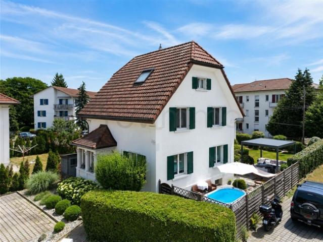 Altbaucharme trifft modernen Wohnkomfort