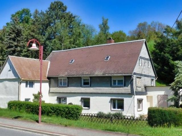 Fachwerkhaus mit großem Grundstück