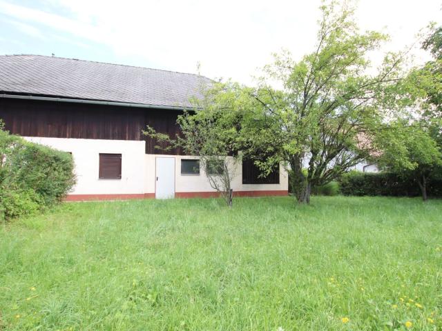 Altes Bauernhaus mit 9.782m² Grund und traumhafter Aussicht Klagenfurt Land