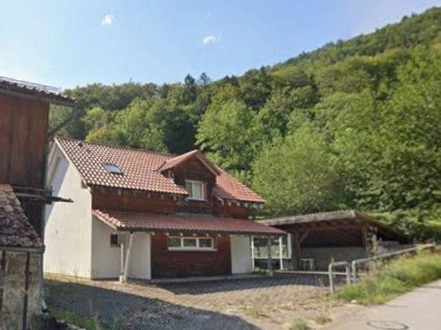 Altes Bauernhaus mit Wohnbereich