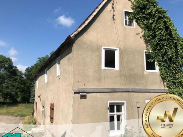 altes Bauernhaus mit ca. 1500 m² Grundstück zu verkaufen