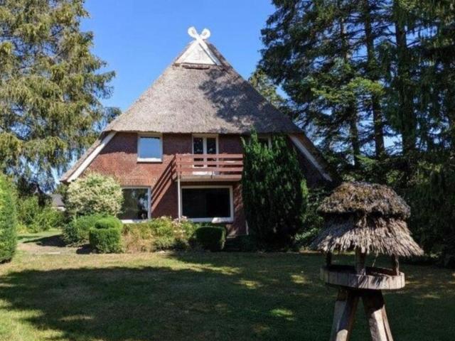 Altes Bauernhaus mit Großem Garten