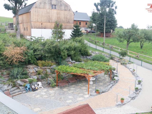 Altersgerechte Wohnung in Thum Jahnsbach komplett möbliert Fahrstuhl Garten!