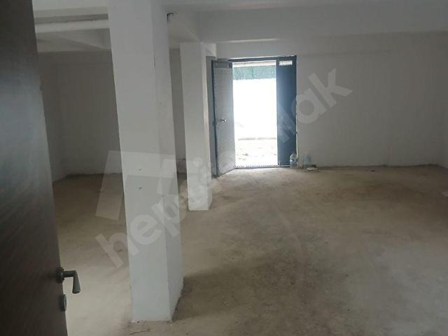 ALTINOVA HÜRRİYETTE KAYMAKAMLIK YANI 60M2 KİRALIK DEPO