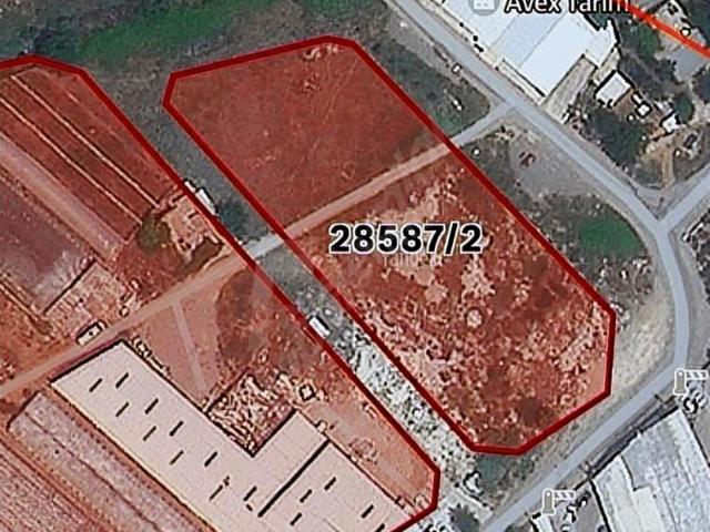 ALTINOVA SiNAN MAH. TARLA VE TİCARİ İMARLI HİSSELİ ARSALAR