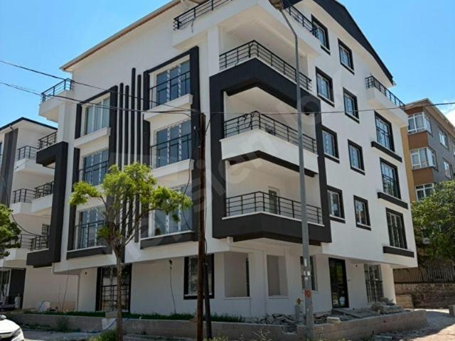 ALTINDAĞ ÖRNEK MAHALESİN,DE, SAMSUN YOLUNA 1 BİNA MESAFE,DE, 1KAT,TA, 2,5+1 DAİREYİ SATIYORUZ