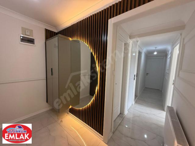 ALTINKUM EMLAKTAN AKÇAY DA SATILIK GENİŞ VE FERAH HARİKA LOKASYONDA MASRAFSIZ 3+1 DAİRE